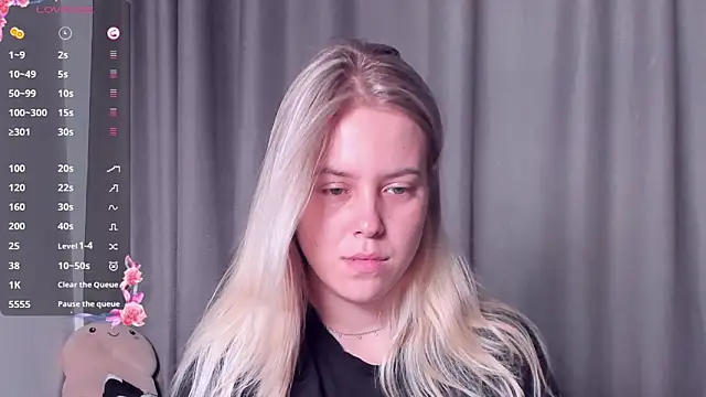 Snapshot of AngelAnty chatting on 09-11-25, 03:12 AngelAnty online show from 09-11-25, 03:12