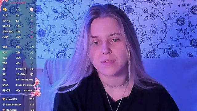 Snapshot of AngelAnty chatting on 01-19-26, 02:10 AngelAnty online show from 01-19-26, 02:10