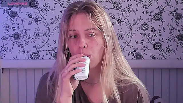AngelAnty online show from 07-05-26, 01:29