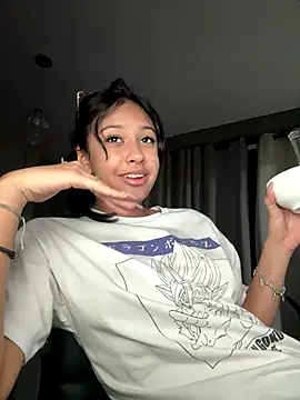 Snapshot of lynn9000 chatting on 11-11-25, 07:52 lynn9000 online show from 11-11-25, 07:52