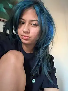 Snapshot of lynn9000 chatting on 03-04-26, 11:27 lynn9000 online show from 03-04-26, 11:27