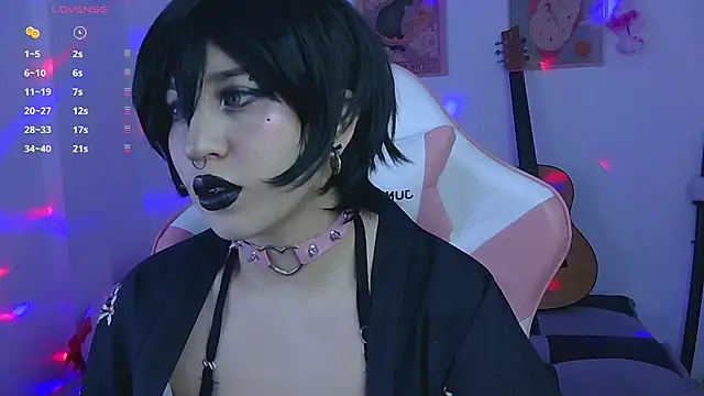 Snapshot of Hachiko_Love chatting on 03-07-26, 02:41 Hachiko Love online show from 03-07-26, 02:41