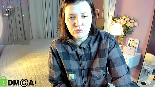 Michele Greenn online show from 10-23-25, 01:05