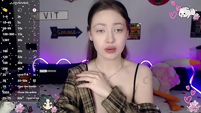 Snapshot of AmourLily chatting on 02-27-26, 01:11 AmourLily online show from 02-27-26, 01:11