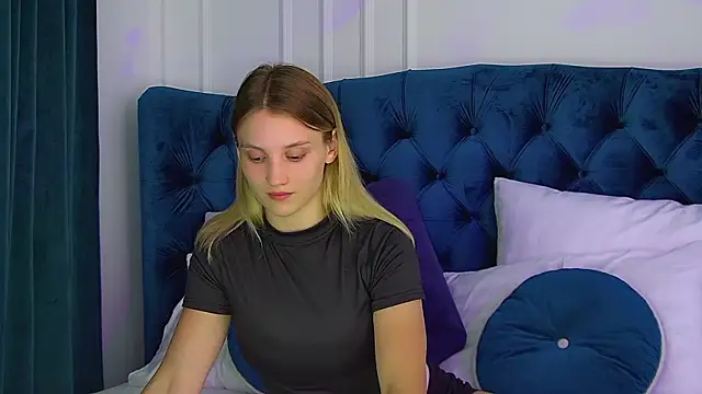 StacyEvances online show from 07-14-26, 06:35
