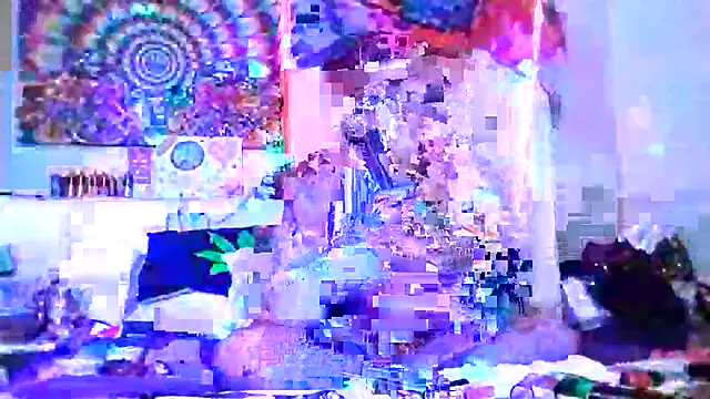 SparklesB1tch online show from 04-29-26, 09:02