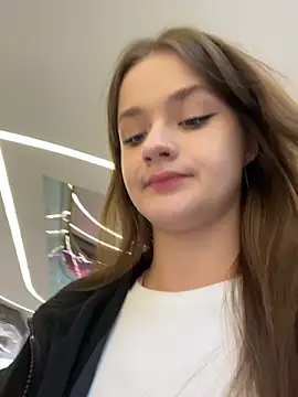 KittyQueeny online show from 09-26-25, 02:10