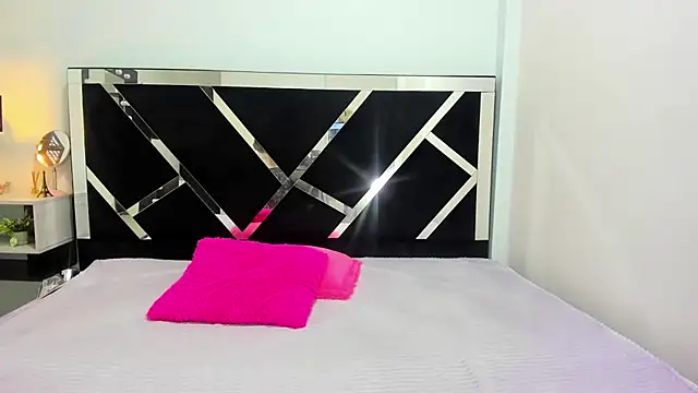 iisabella noa online show from 09-20-25, 12:39