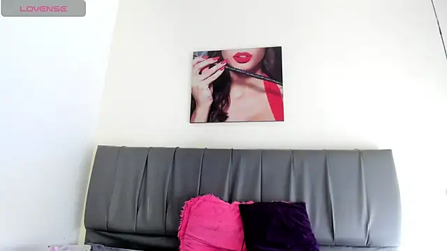 iisabella noa online show from 05-26-26, 12:56