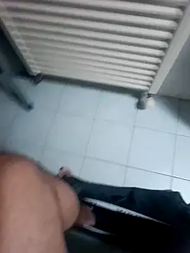 giova17cm online show from 04-28-26, 05:23