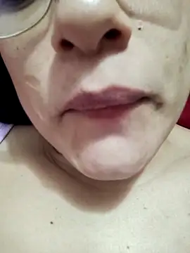 Snapshot of Angels_tomsop chatting on 11-11-25, 03:12 Angels tomsop online show from 11-11-25, 03:12