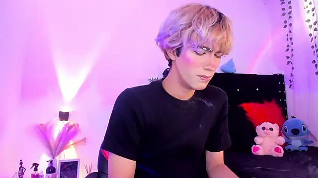 Cooperrosscute233 online show from 02-25-26, 07:56