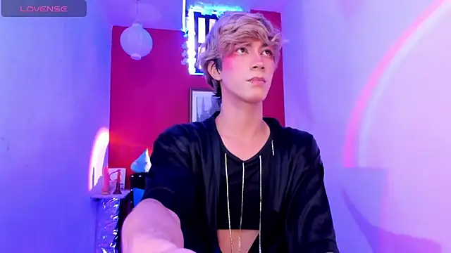 Cooperrosscute233 online show from 04-22-26, 09:49