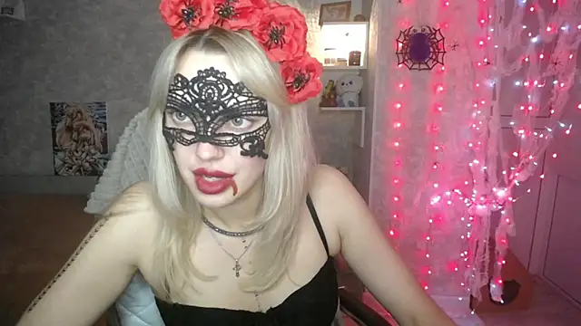 Snapshot of NickyAdamidi chatting on 10-31-25, 04:30 NickyAdamidi online show from 10-31-25, 04:30