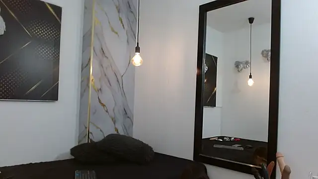 Snapshot of HannaHot_69 chatting on 04-07-26, 11:43 HannaHot 69 online show from 04-07-26, 11:43