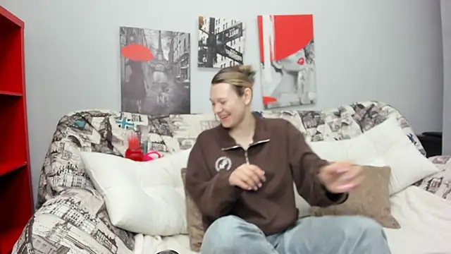 Sunny Sammy online show from 04-29-26, 02:15