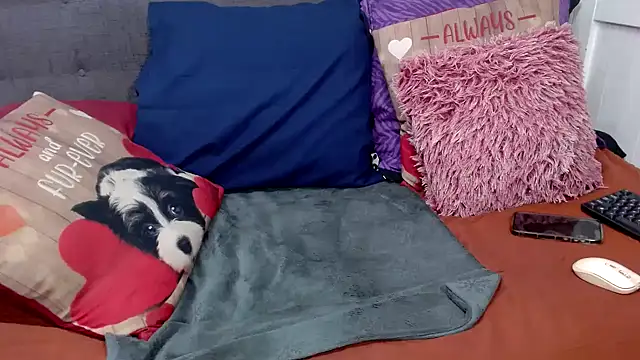 chockclitx5 online show from 04-22-26, 06:53