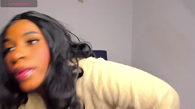 Snapshot of Brandy_brown_ chatting on 10-23-25, 11:24 Brandy brown online show from 10-23-25, 11:24