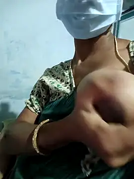 Snapshot of TeluguhotRani chatting on 10-06-25, 04:37 TeluguhotRani online show from 10-06-25, 04:37