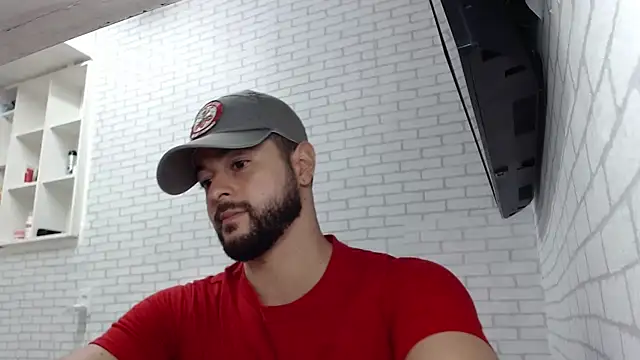 BombeiroHotx online show from 03-12-26, 09:10