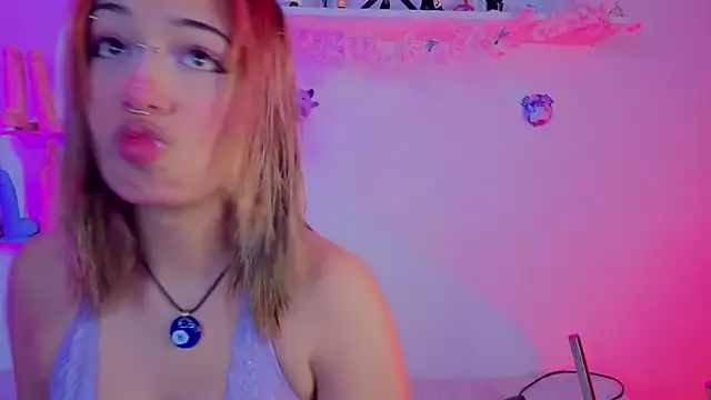 zoelight18 online show from 12-03-25, 07:12