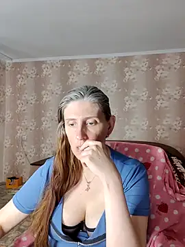 CandiCole online show from 06-22-26, 08:11
