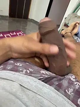 Snapshot of Marathiboyraj chatting on 04-01-26, 07:42 Marathiboyraj online show from 04-01-26, 07:42