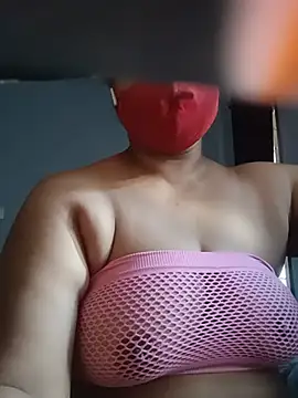 Snapshot of Tamil_Sivani chatting on 05-21-26, 02:40 Tamil Sivani online show from 05-21-26, 02:40