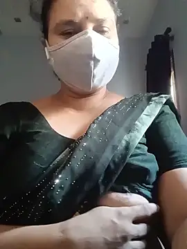 Snapshot of Tamil_Sivani chatting on 06-06-26, 03:22 Tamil Sivani online show from 06-06-26, 03:22