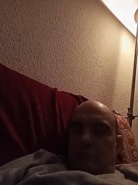 Snapshot of geli45 chatting on 02-23-26, 06:16 geli45 online show from 02-23-26, 06:16