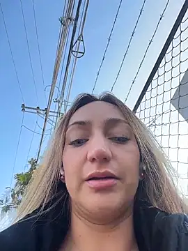 Ninabigtitied online show from 03-04-26, 12:44