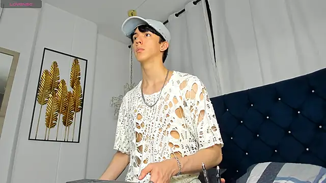 Snapshot of AerumChae chatting on 05-21-26, 07:43 AerumChae online show from 05-21-26, 07:43