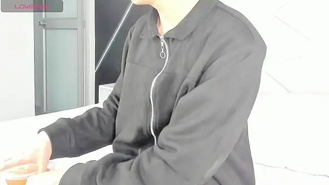 Snapshot of AerumChae chatting on 05-23-26, 12:31 AerumChae online show from 05-23-26, 12:31