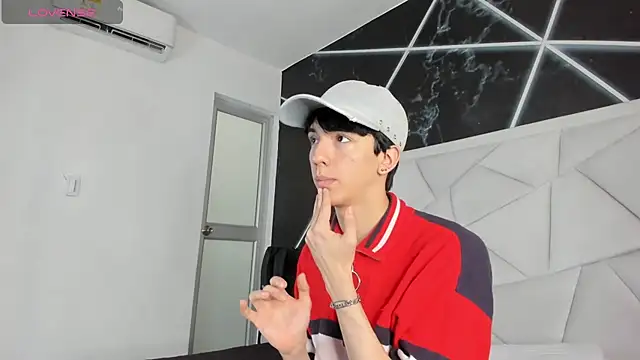 Snapshot of AerumChae chatting on 06-02-26, 12:07 AerumChae online show from 06-02-26, 12:07