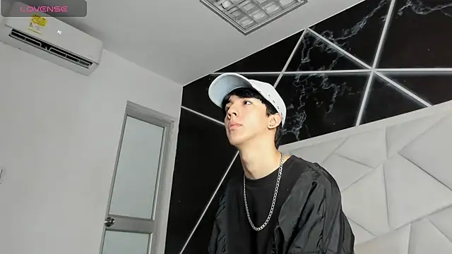 Snapshot of AerumChae chatting on 06-09-26, 01:01 AerumChae online show from 06-09-26, 01:01