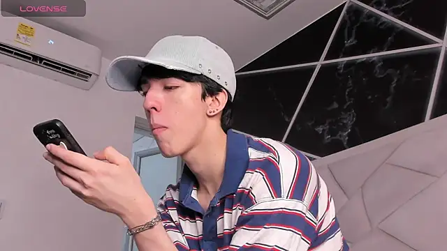 AerumChae online show from 06-18-26, 01:15