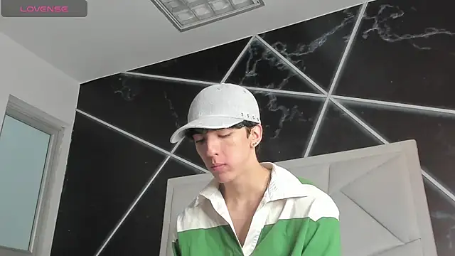 AerumChae online show from 06-19-26, 12:20