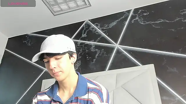 AerumChae online show from 06-24-26, 02:49