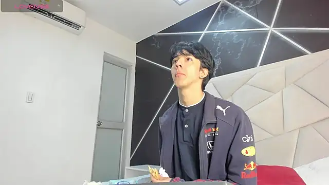 AerumChae online show from 07-03-26, 12:22