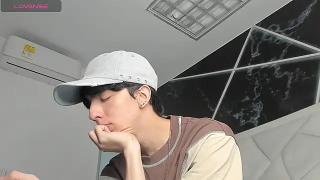 AerumChae online show from 07-04-26, 01:06