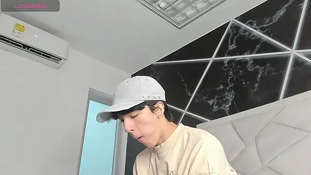 AerumChae online show from 07-06-26, 12:24