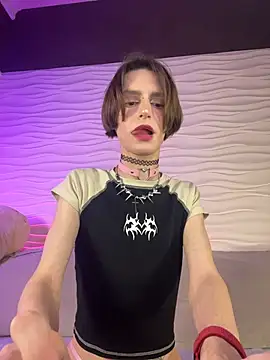 madi snow online show from 11-08-25, 08:07