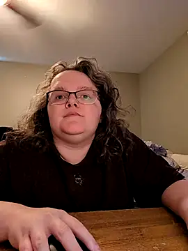 Snapshot of TheMistyPrice chatting on 09-17-25, 05:03 TheMistyPrice online show from 09-17-25, 05:03