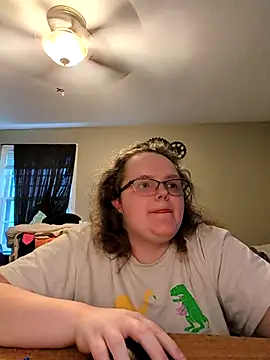 Snapshot of TheMistyPrice chatting on 10-06-25, 02:25 TheMistyPrice online show from 10-06-25, 02:25