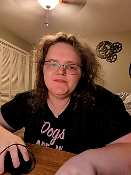 Snapshot of TheMistyPrice chatting on 10-10-25, 11:31 TheMistyPrice online show from 10-10-25, 11:31