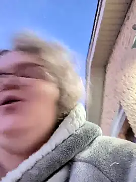 Snapshot of TheMistyPrice chatting on 10-17-25, 11:35 TheMistyPrice online show from 10-17-25, 11:35