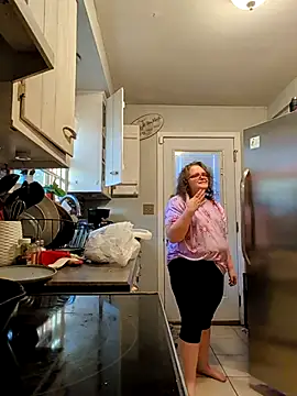 Snapshot of TheMistyPrice chatting on 10-21-25, 12:39 TheMistyPrice online show from 10-21-25, 12:39