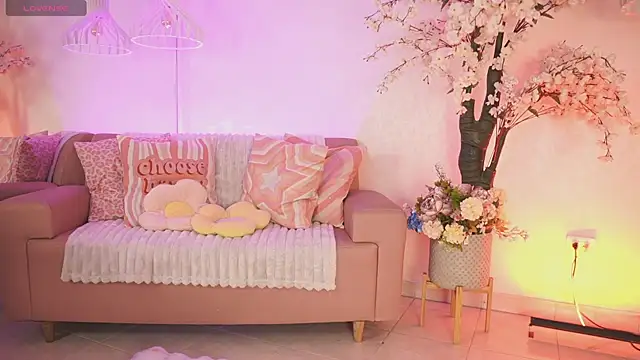 JadeSummerr online show from 11-14-25, 11:42