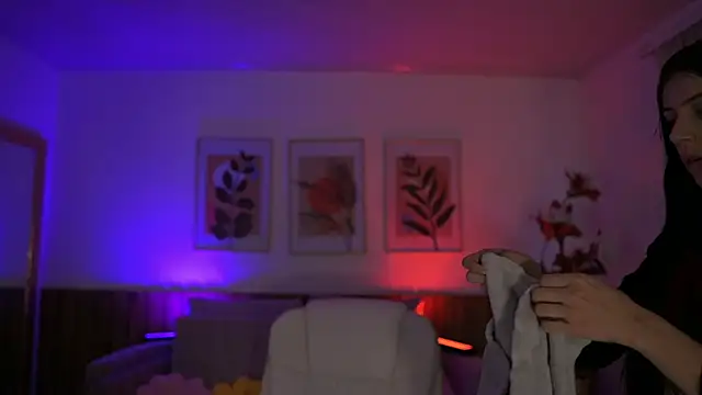 JadeSummerr online show from 07-18-26, 11:36