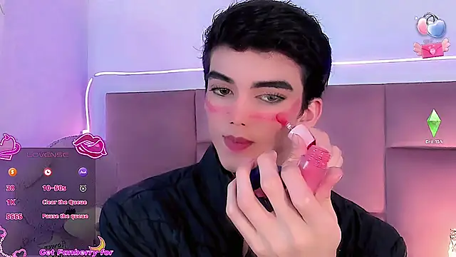 Baby FenixTS online show from 11-30-25, 07:40